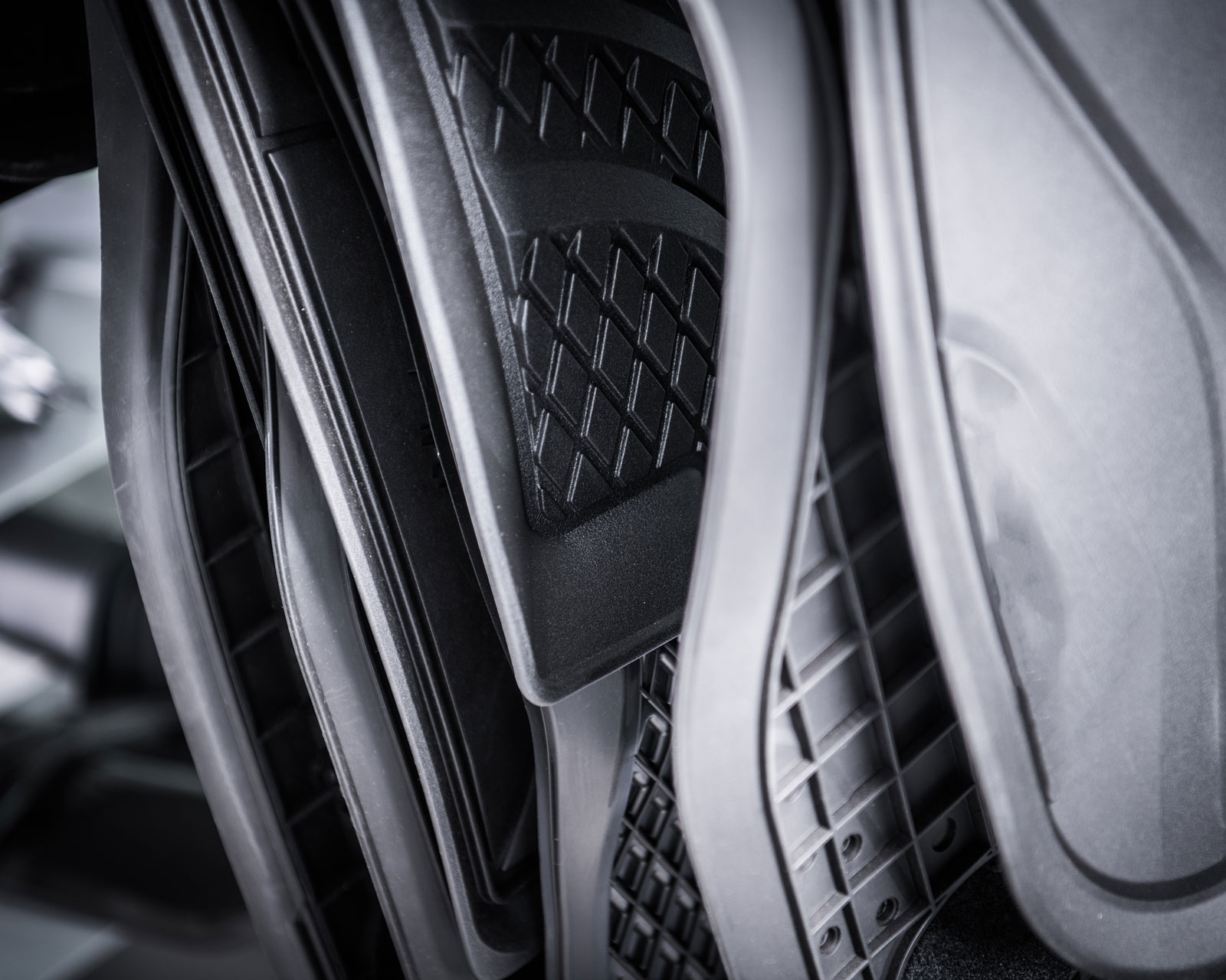 vehicle-floor-mats-2021-08-26-23-04-46-utc